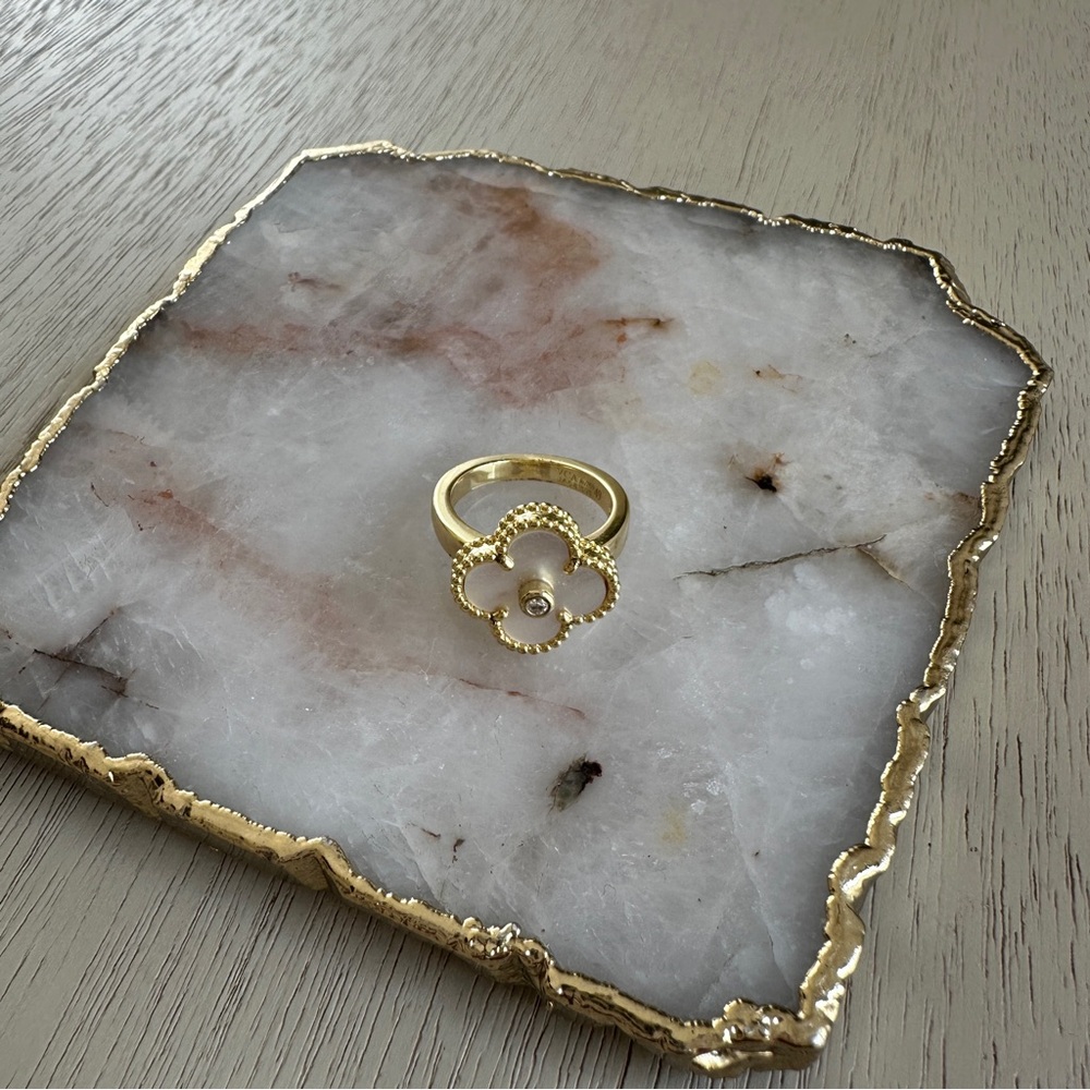 VCA Alhambra Ring Gold Plated